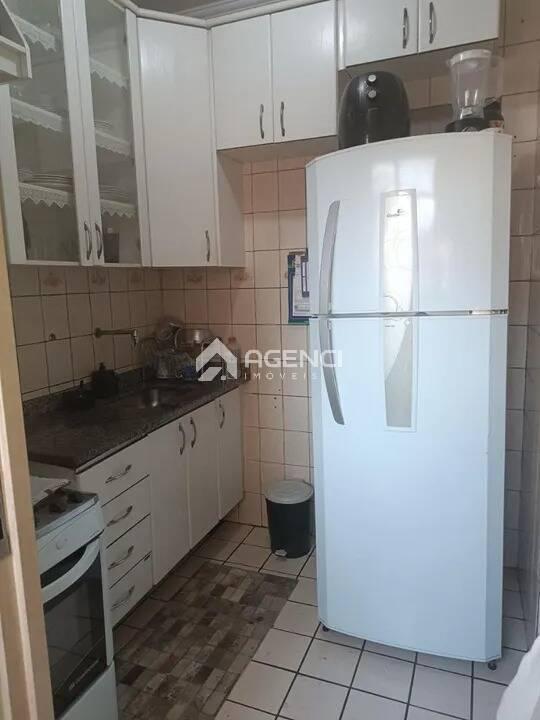 Apartamento, Glória, 2 Quartos, 0 Vaga, 0 Suíte
