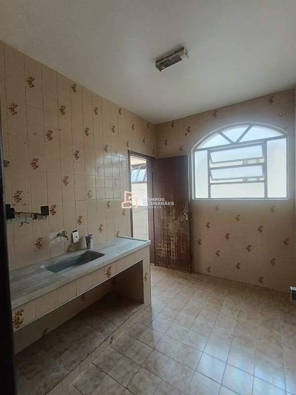 Apartamento, Barreiro, 3 Quartos, 2 Vagas, 1 Suíte