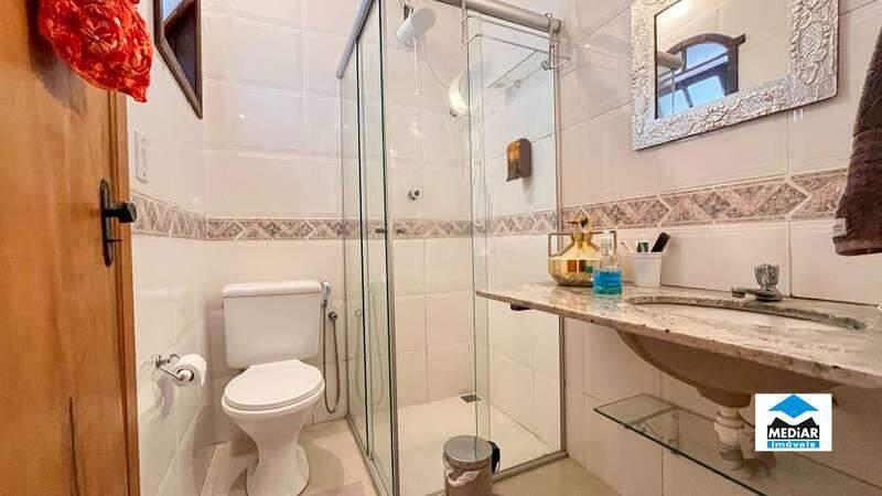 Casa, Buritis, 5 Quartos, 4 Vagas, 1 Suíte