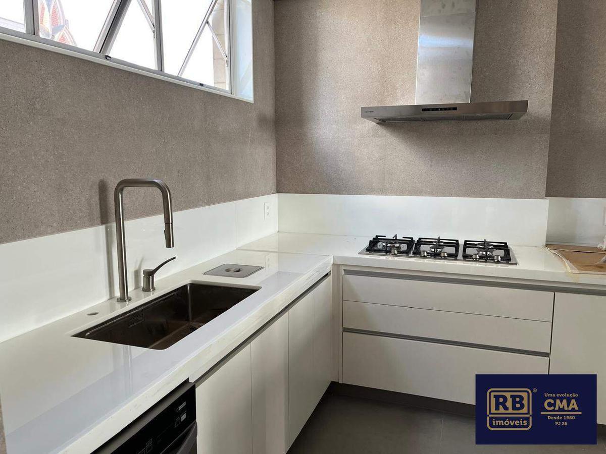 Apartamento, Santo Agostinho, 4 Quartos, 2 Vagas, 2 Suítes