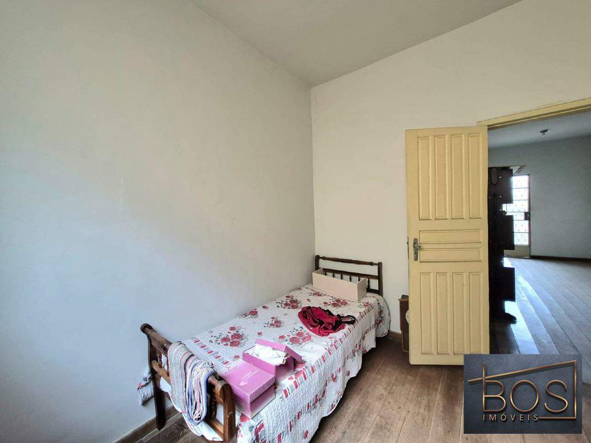 Casa, Esplanada, 3 Quartos, 2 Vagas, 1 Suíte