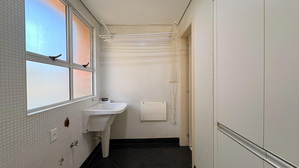 Apartamento, Lourdes, 1 Quarto, 2 Vagas, 1 Suíte