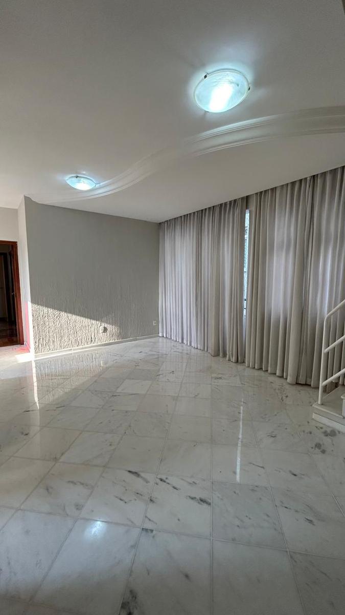 Cobertura, Sagrada Família, 3 Quartos, 2 Vagas, 1 Suíte