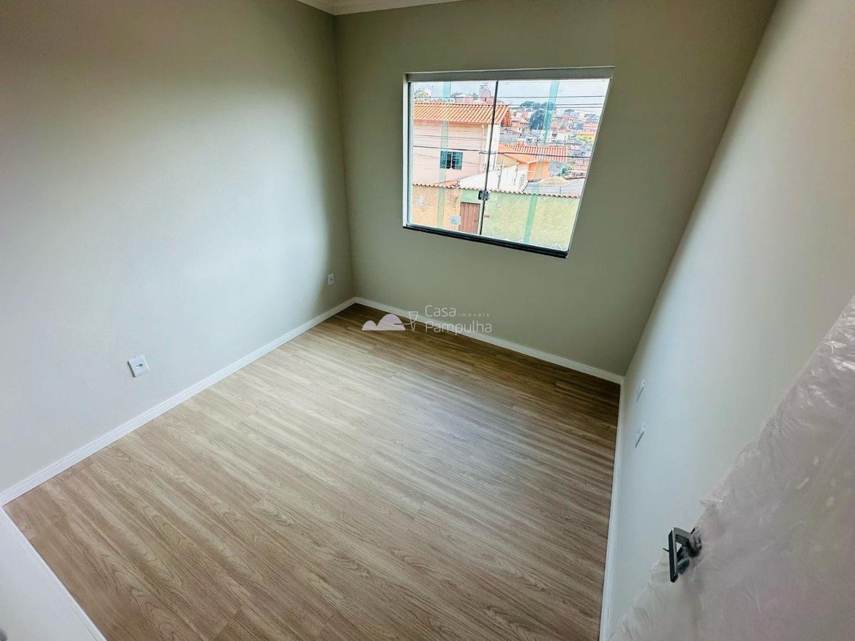 Casa, Candelária, 3 Quartos, 2 Vagas, 1 Suíte