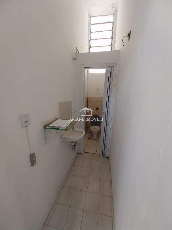 Andar, Centro, 0 Quarto, 0 Vaga