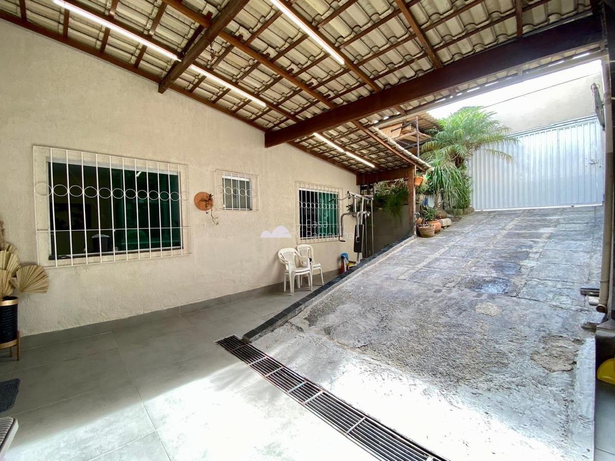 Casa, Céu Azul, 3 Quartos, 2 Vagas, 2 Suítes