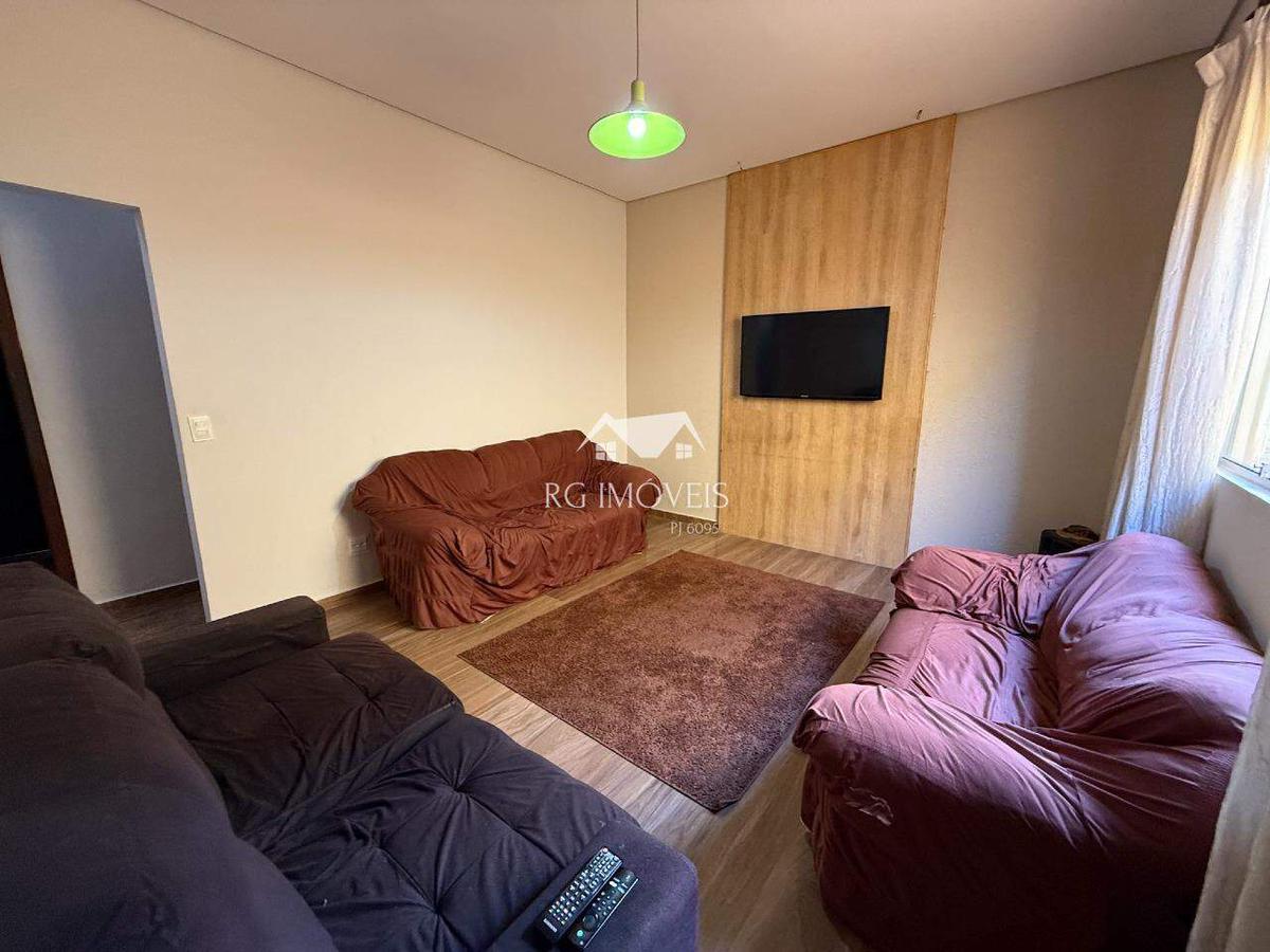 Casa, Niterói, 4 Quartos, 6 Vagas, 1 Suíte