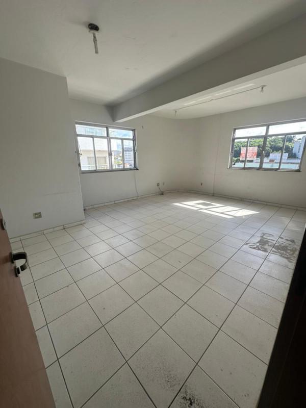 Andar, Centro, 0 Quarto, 0 Vaga
