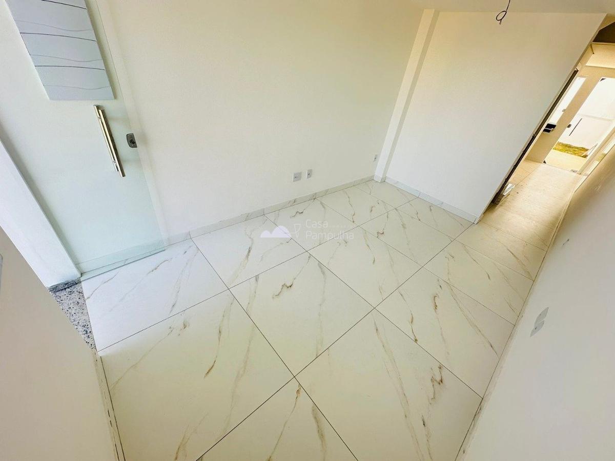 Casa, Santa Branca, 2 Quartos, 2 Vagas, 2 Suítes