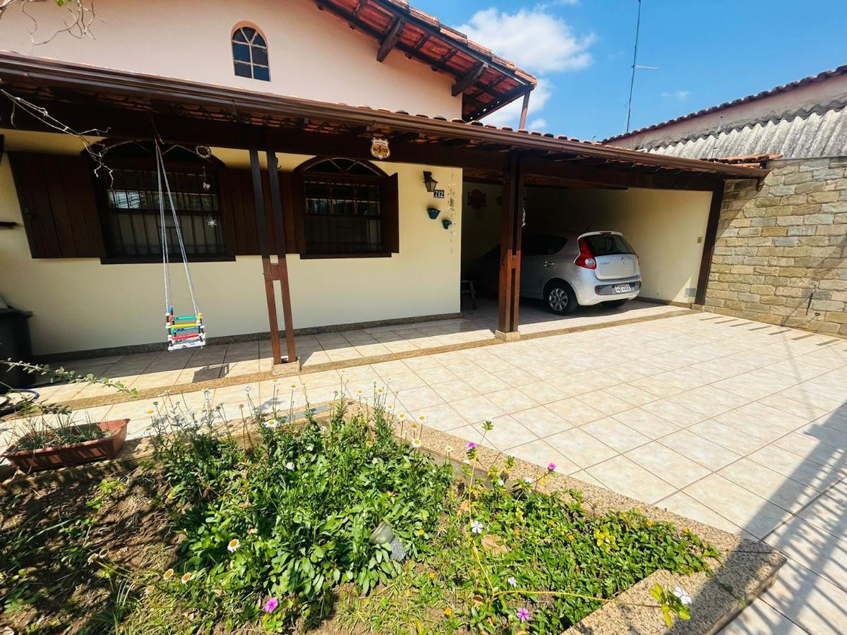 Casa, Caiçaras, 3 Quartos, 0 Vaga, 1 Suíte