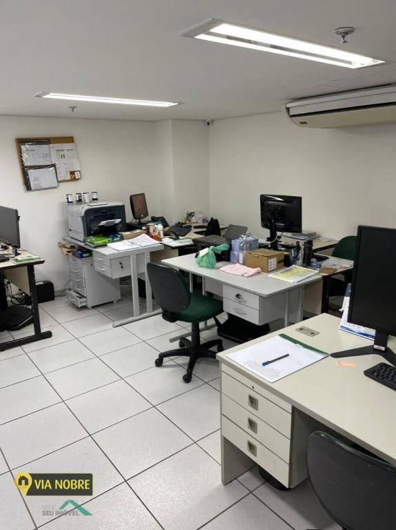 Loja, Funcionários, 4 Vagas
