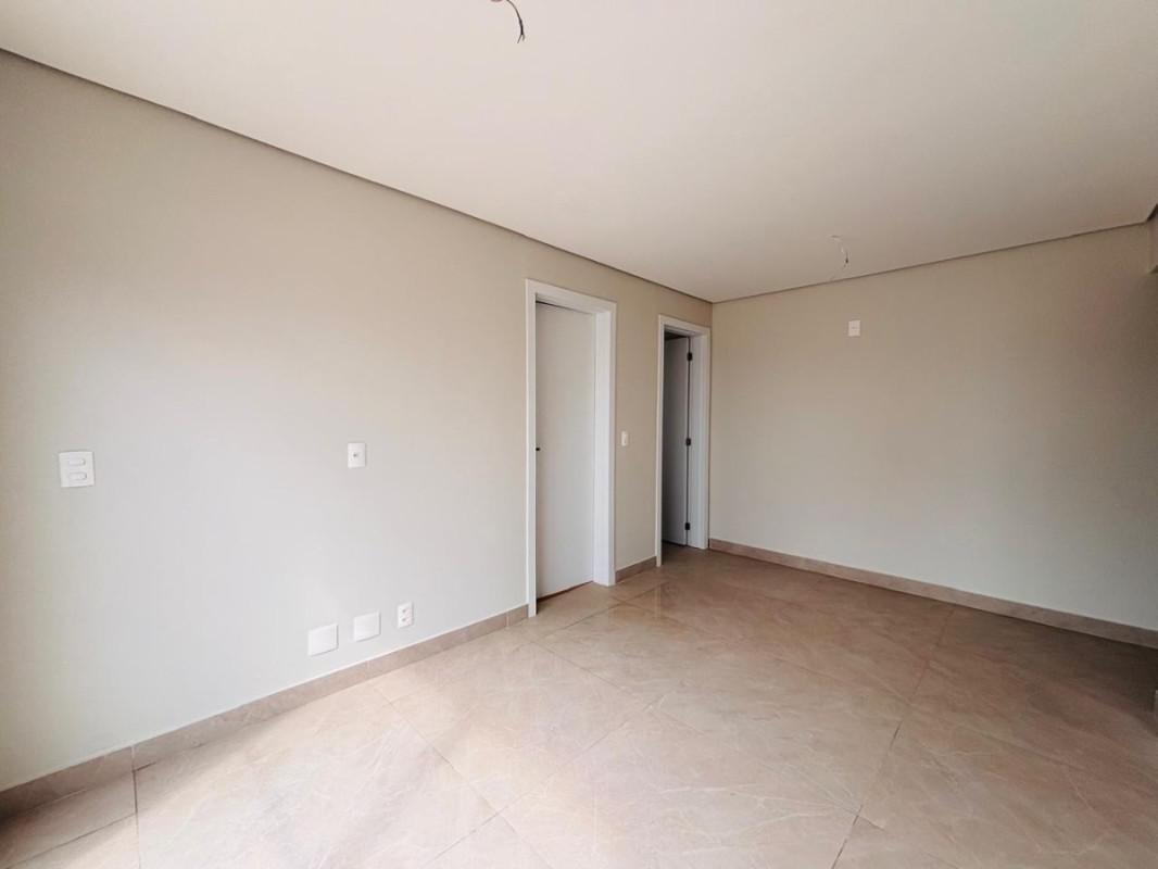 Apartamento, Sagrada Família, 1 Quarto, 1 Vaga
