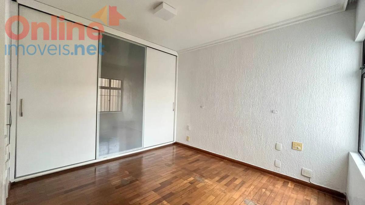 Apartamento, Estoril, 3 Quartos, 0 Vaga, 1 Suíte