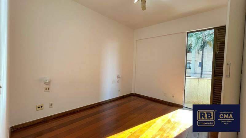 Apartamento, Coração de Jesus, 4 Quartos, 2 Vagas, 1 Suíte