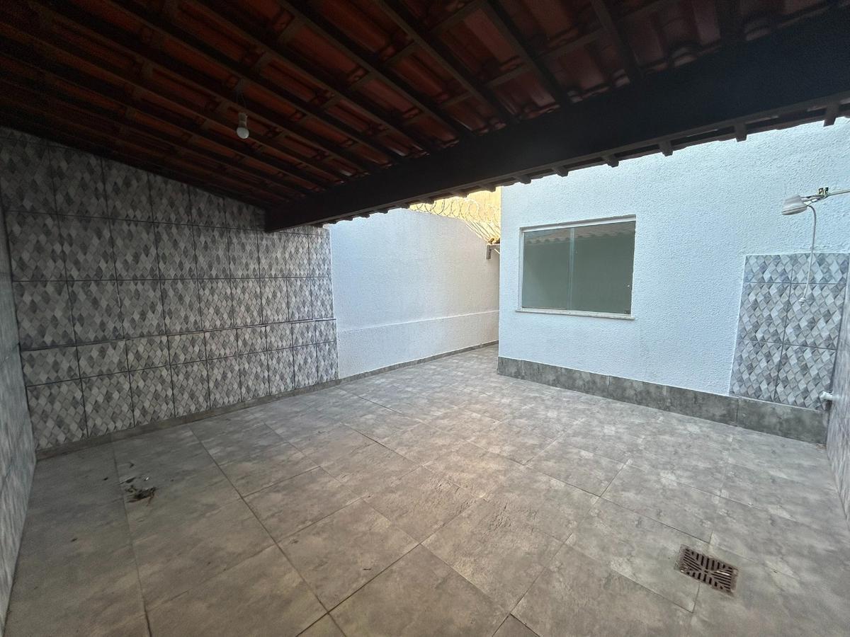 Casa, Jardim Verona, 2 Quartos, 2 Vagas