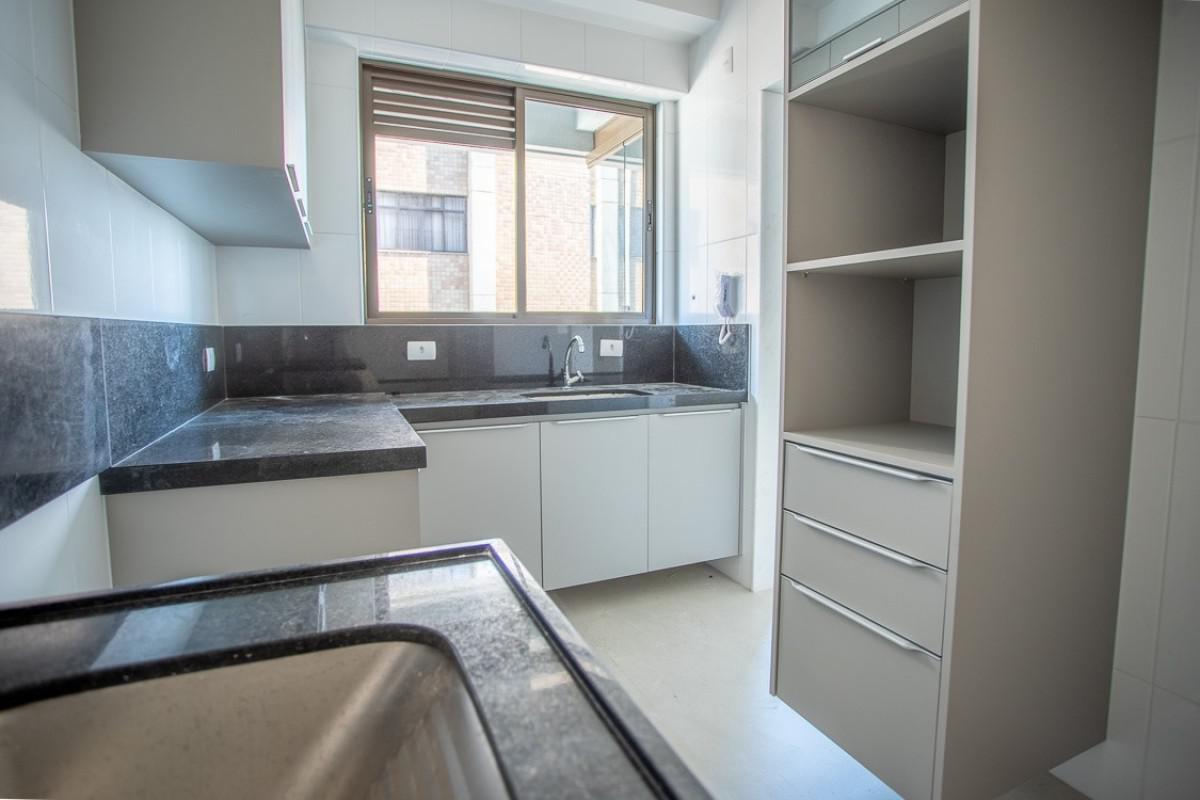 Apartamento, Santa Efigênia, 3 Quartos, 2 Vagas, 1 Suíte