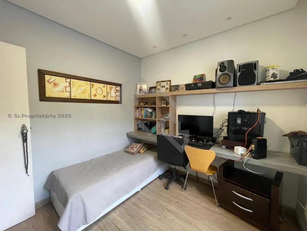 Casa, Santa Lúcia, 5 Quartos, 4 Vagas, 2 Suítes