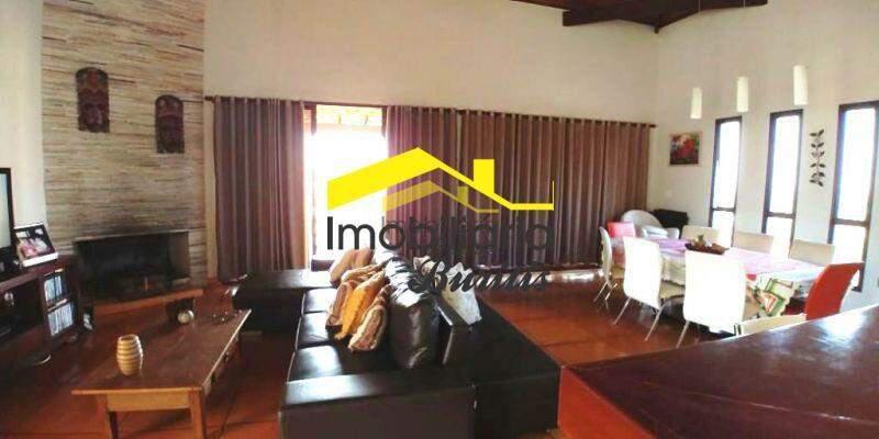 Casa, Água Limpa, 4 Quartos, 2 Vagas, 1 Suíte