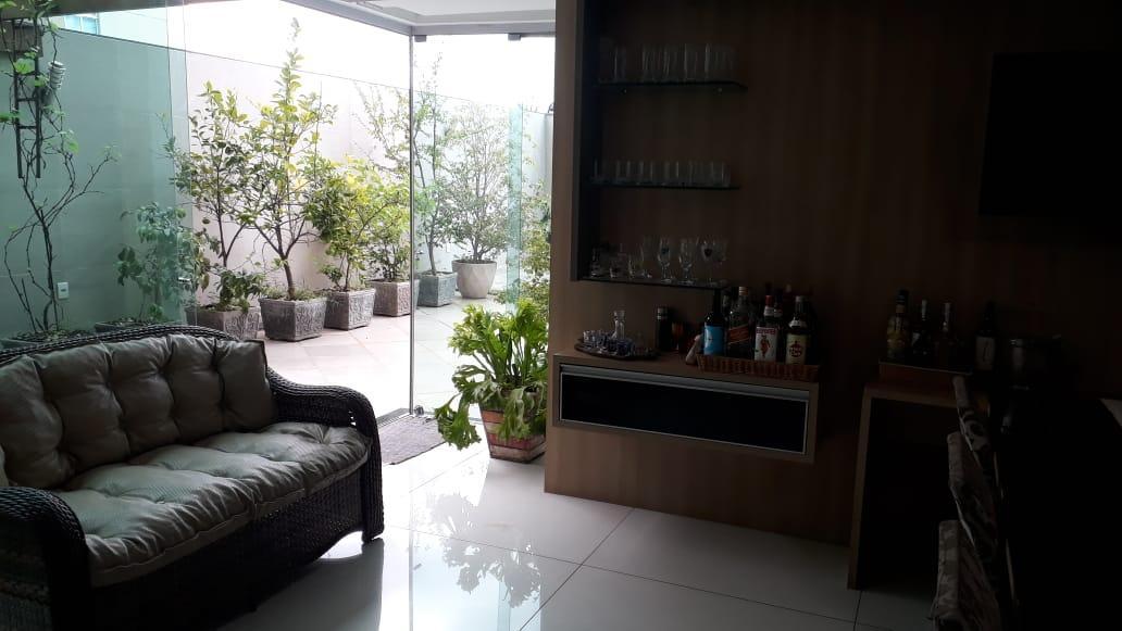 Área Privativa, Fernão Dias, 4 Quartos, 4 Vagas, 2 Suítes