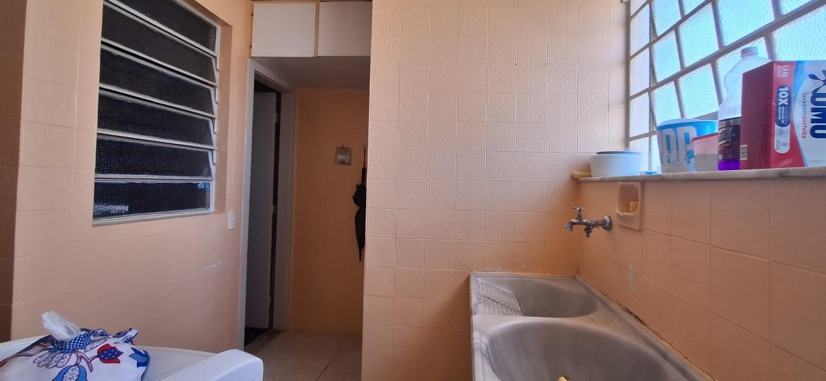 Apartamento, Sagrada Família, 2 Quartos, 1 Vaga