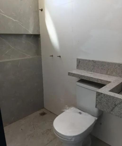Casa, Planalto, 2 Quartos, 1 Vaga, 2 Suítes