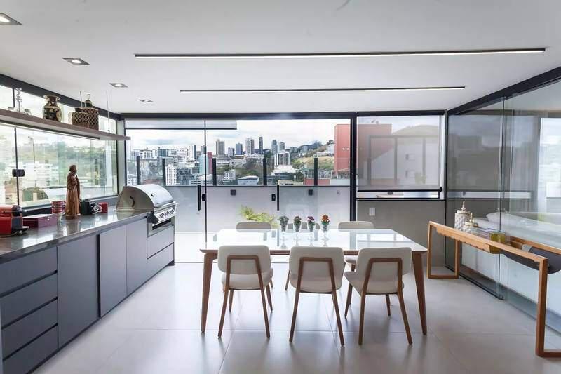 Cobertura, Buritis, 2 Quartos, 2 Vagas, 1 Suíte