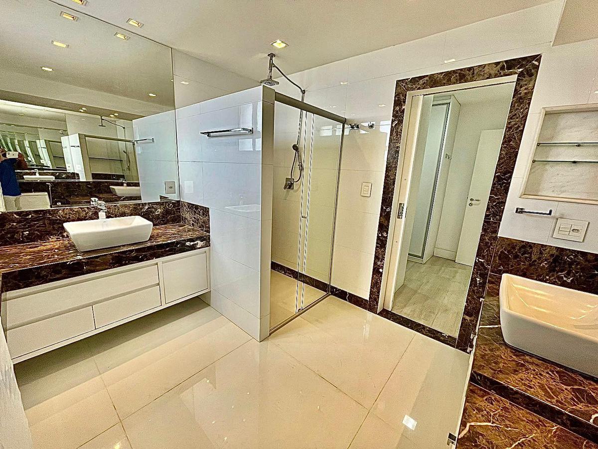 Cobertura, Ouro Preto, 4 Quartos, 6 Vagas, 4 Suítes