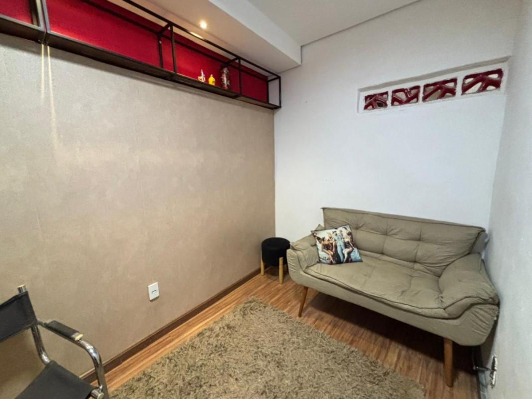 Casa, Cachoeirinha, 3 Quartos, 1 Vaga, 1 Suíte