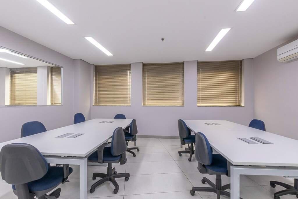 Sala, Vila da Serra, 0 Quarto, 9 Vagas