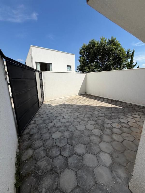 Casa, Masterville, 2 Quartos, 1 Vaga