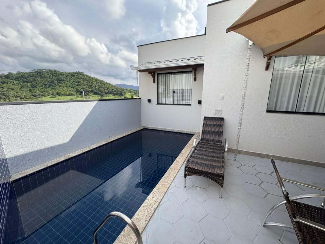 Casa, Masterville, 3 Quartos, 5 Vagas, 1 Suíte