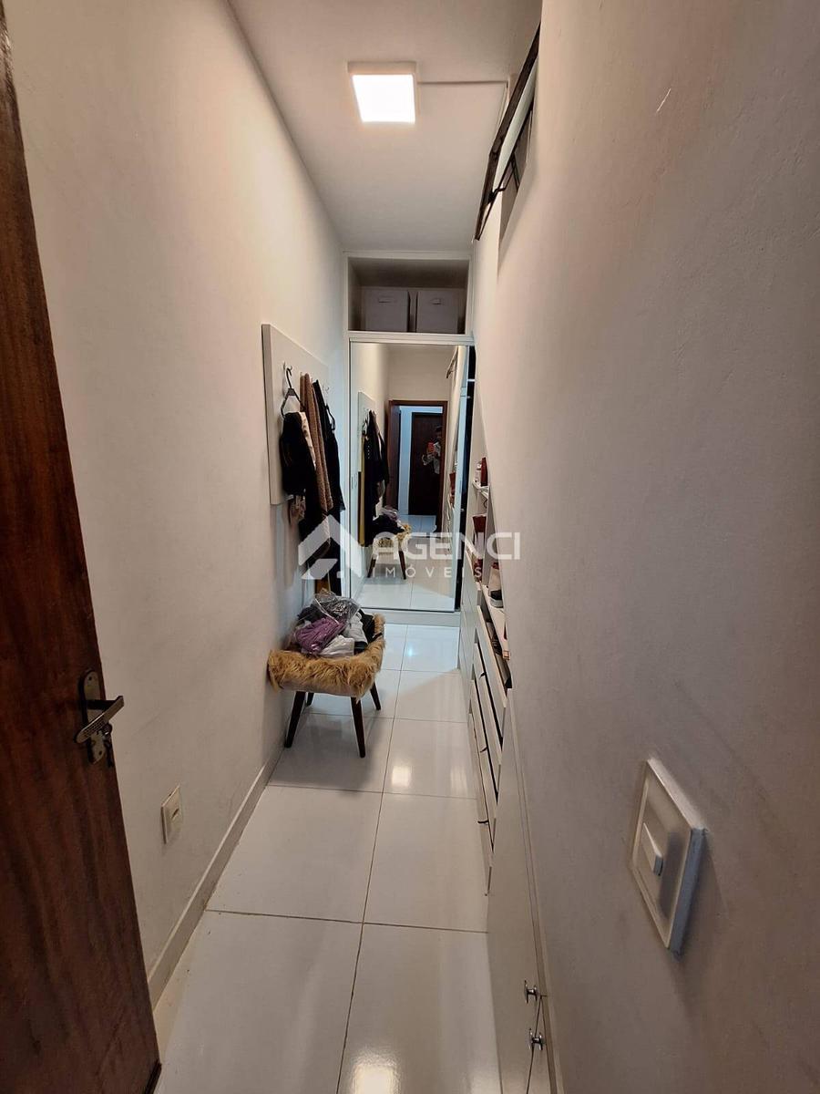 Casa, Ouro Preto, 5 Quartos, 0 Vaga, 1 Suíte