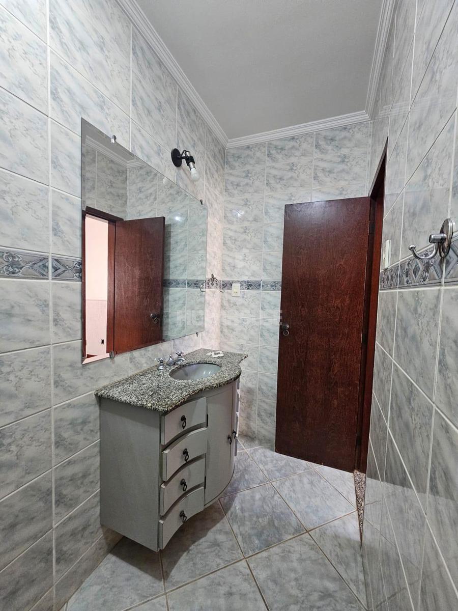 Casa, Itapoã, 3 Quartos, 6 Vagas, 1 Suíte