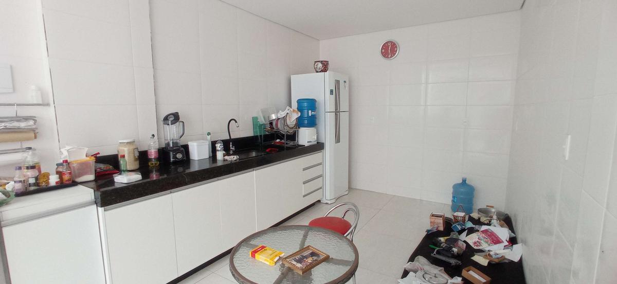Casa, Colégio Batista, 5 Quartos, 2 Vagas, 2 Suítes