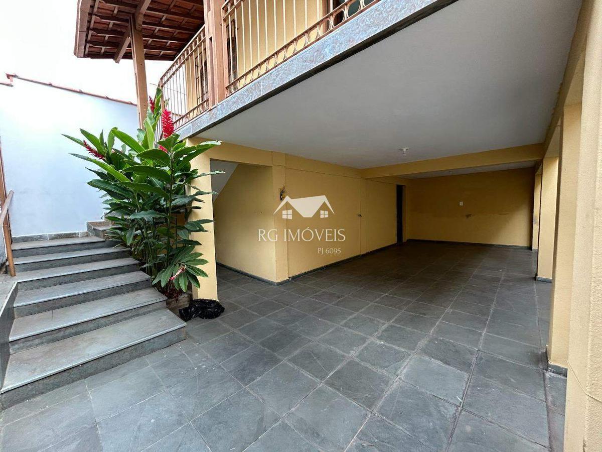 Casa, Betânia, 3 Quartos, 2 Vagas, 1 Suíte