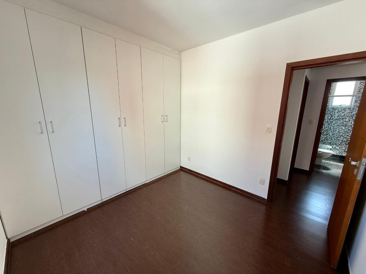 Apartamento, São José, 3 Quartos, 3 Vagas, 2 Suítes