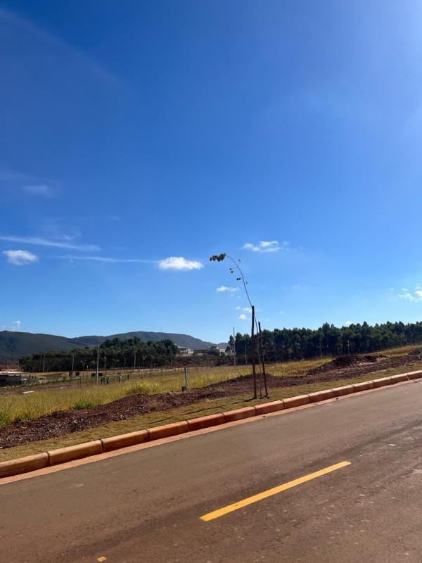 Lote, Alphaville - Lagoa dos Ingleses, 0 Quarto, 0 Vaga