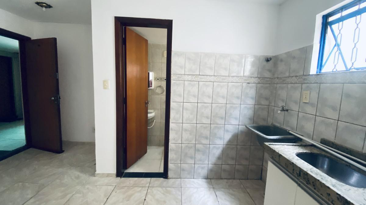 Prédio, Paquetá, 20 Quartos, 0 Vaga