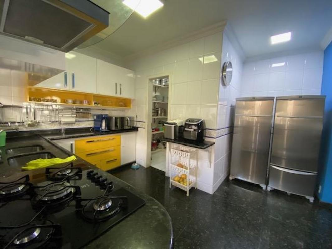 Casa, Santa Amélia, 5 Quartos, 4 Vagas, 3 Suítes