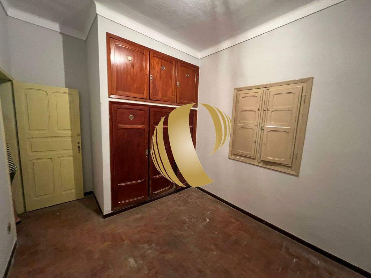 Casa, Centro, 4 Quartos, 2 Vagas, 1 Suíte