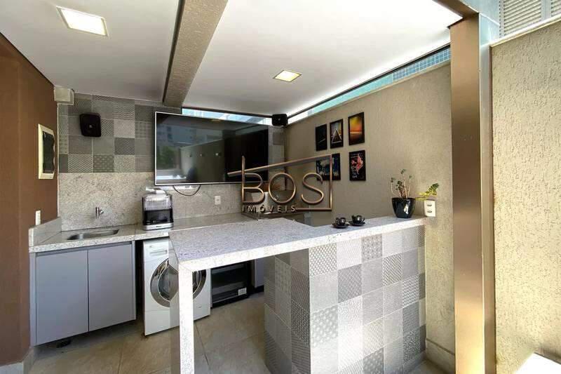 Apartamento, Funcionários, 2 Quartos, 2 Vagas, 2 Suítes