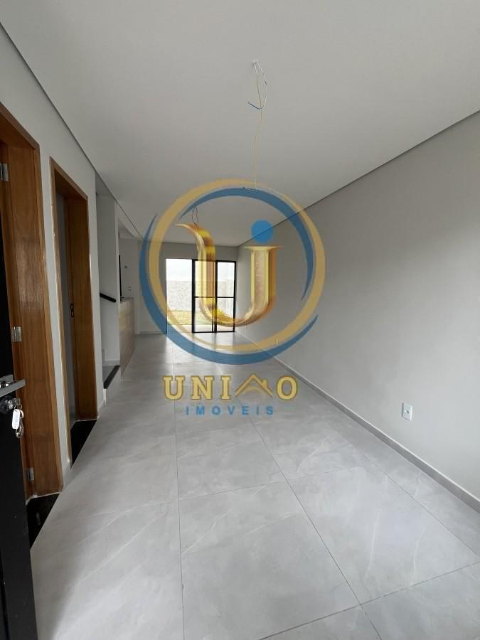 Casa, Adeodato, 4 Quartos, 2 Vagas, 1 Suíte