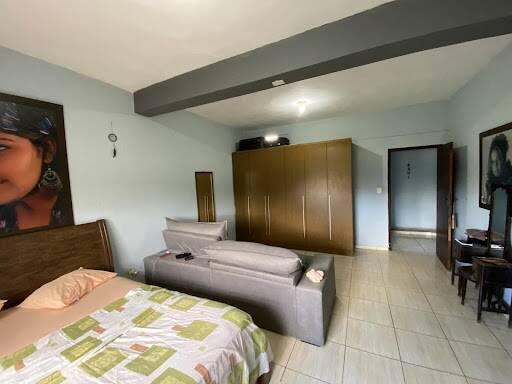 Casa, Caladinho, 4 Quartos, 7 Vagas, 1 Suíte