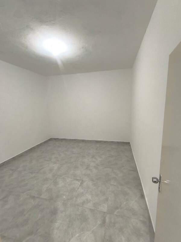 Casa Comercial, Planalto, 0 Quarto, 1 Vaga