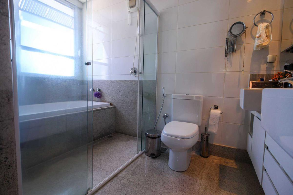 Apartamento, Santa Lúcia, 4 Quartos, 6 Vagas, 2 Suítes