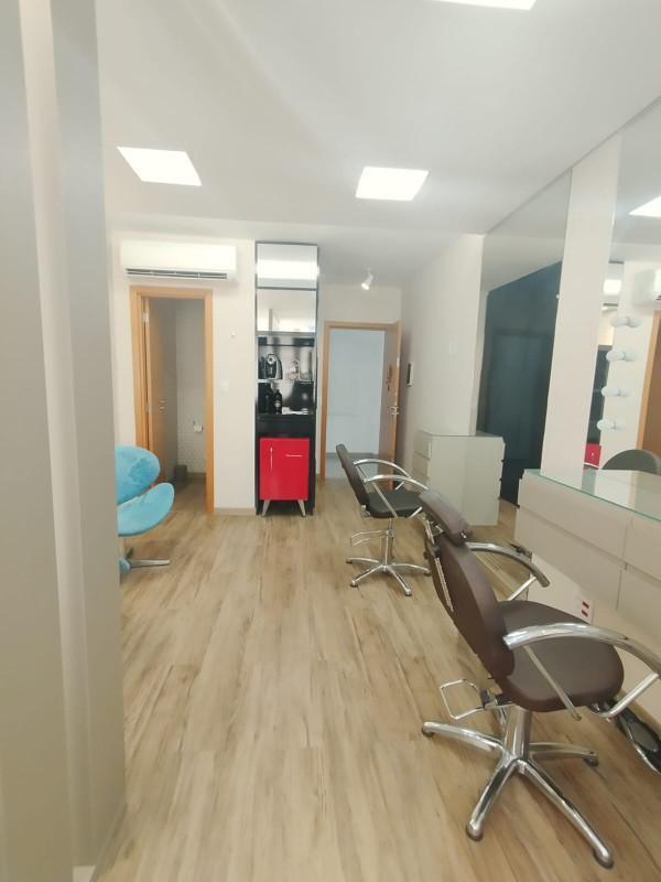 Sala, União, 0 Quarto, 0 Vaga