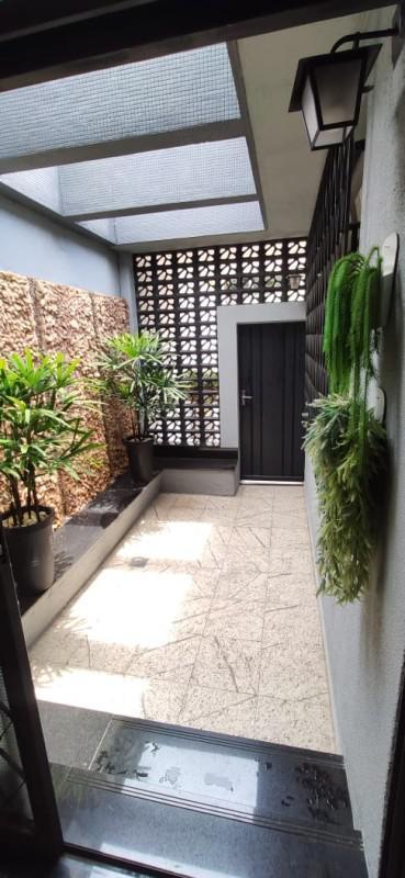 Casa, Floresta, 4 Quartos, 3 Vagas, 2 Suítes
