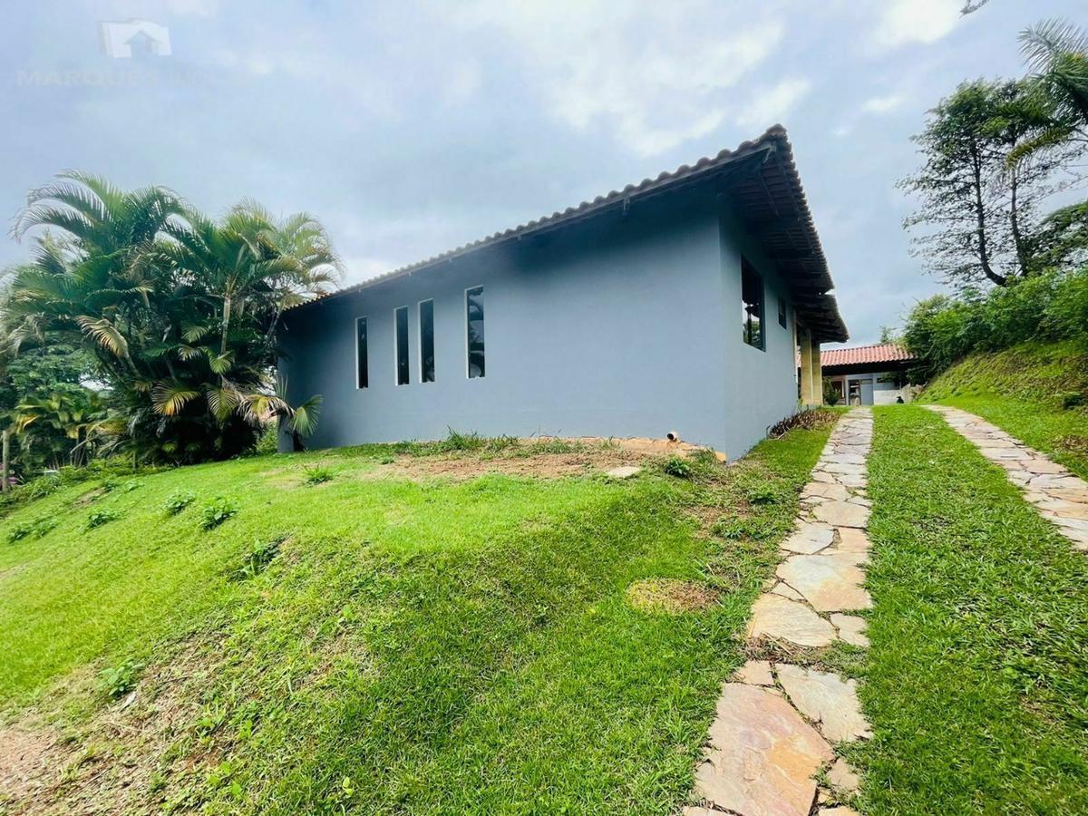 Fazenda, Condomínio Solar das Palmeiras, 4 Quartos, 6 Vagas, 3 Suítes