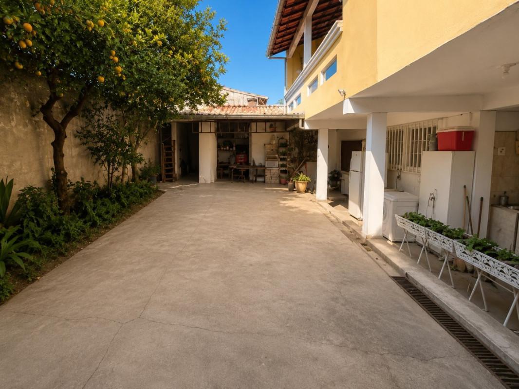 Casa, Alípio de Melo, 3 Quartos, 4 Vagas, 1 Suíte