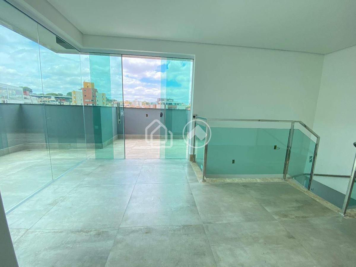 Cobertura, Minas Brasil, 2 Quartos, 2 Vagas, 1 Suíte